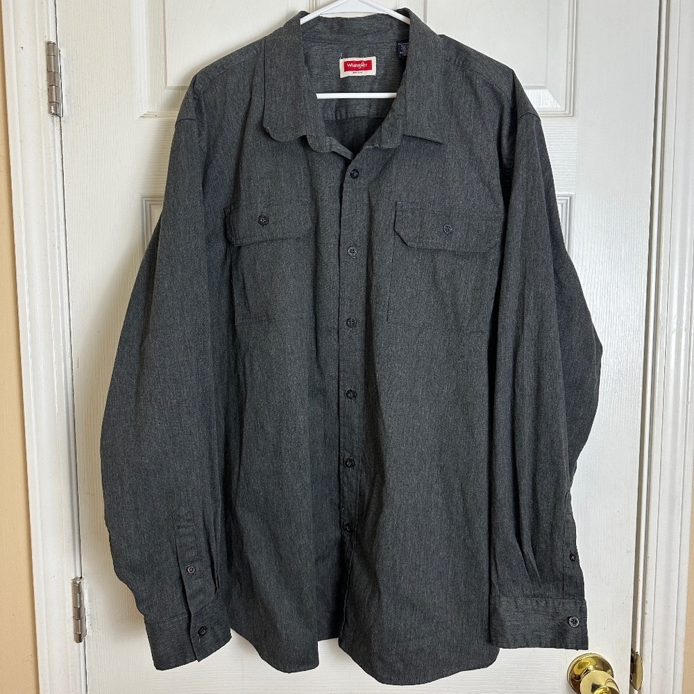 ! Wrangler Gray Work Button Down Long Sleeve Shirt Men Size 2XL